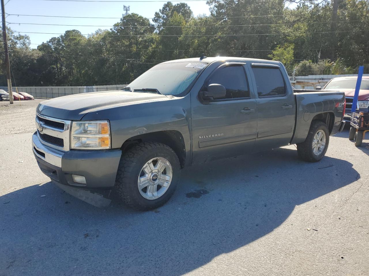 CHEVROLET SILVERADO 2011