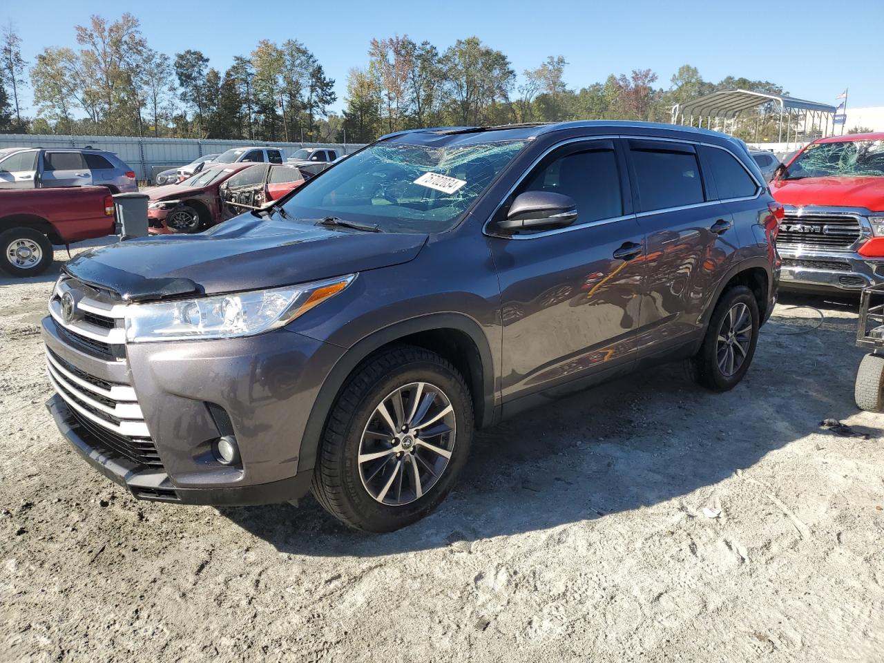 TOYOTA HIGHLANDER 2019