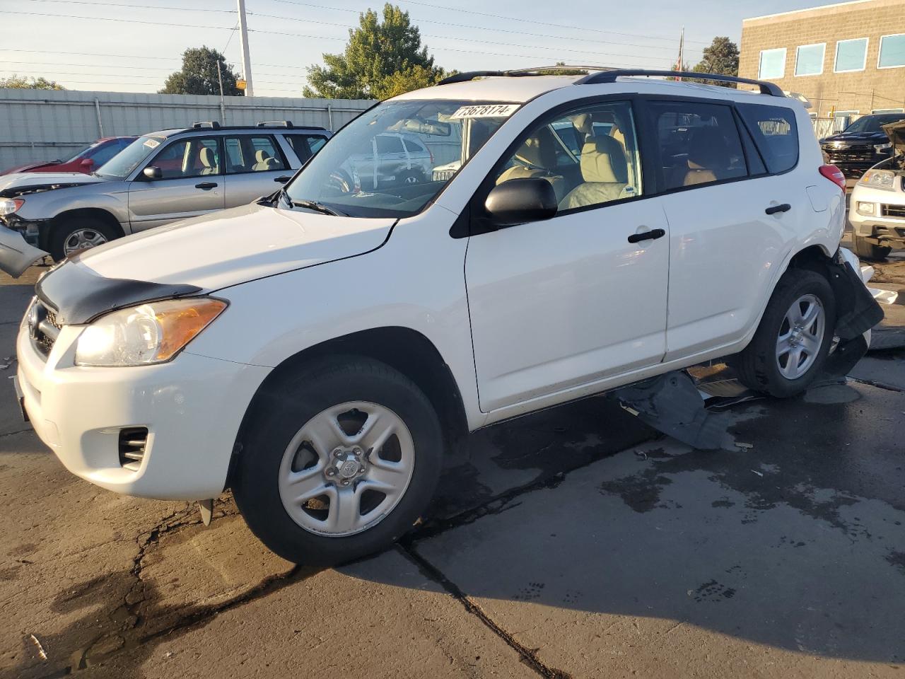 TOYOTA RAV4 2012