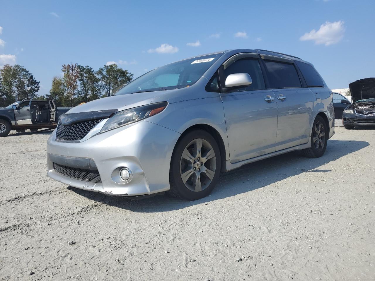 TOYOTA SIENNA SPO 2015