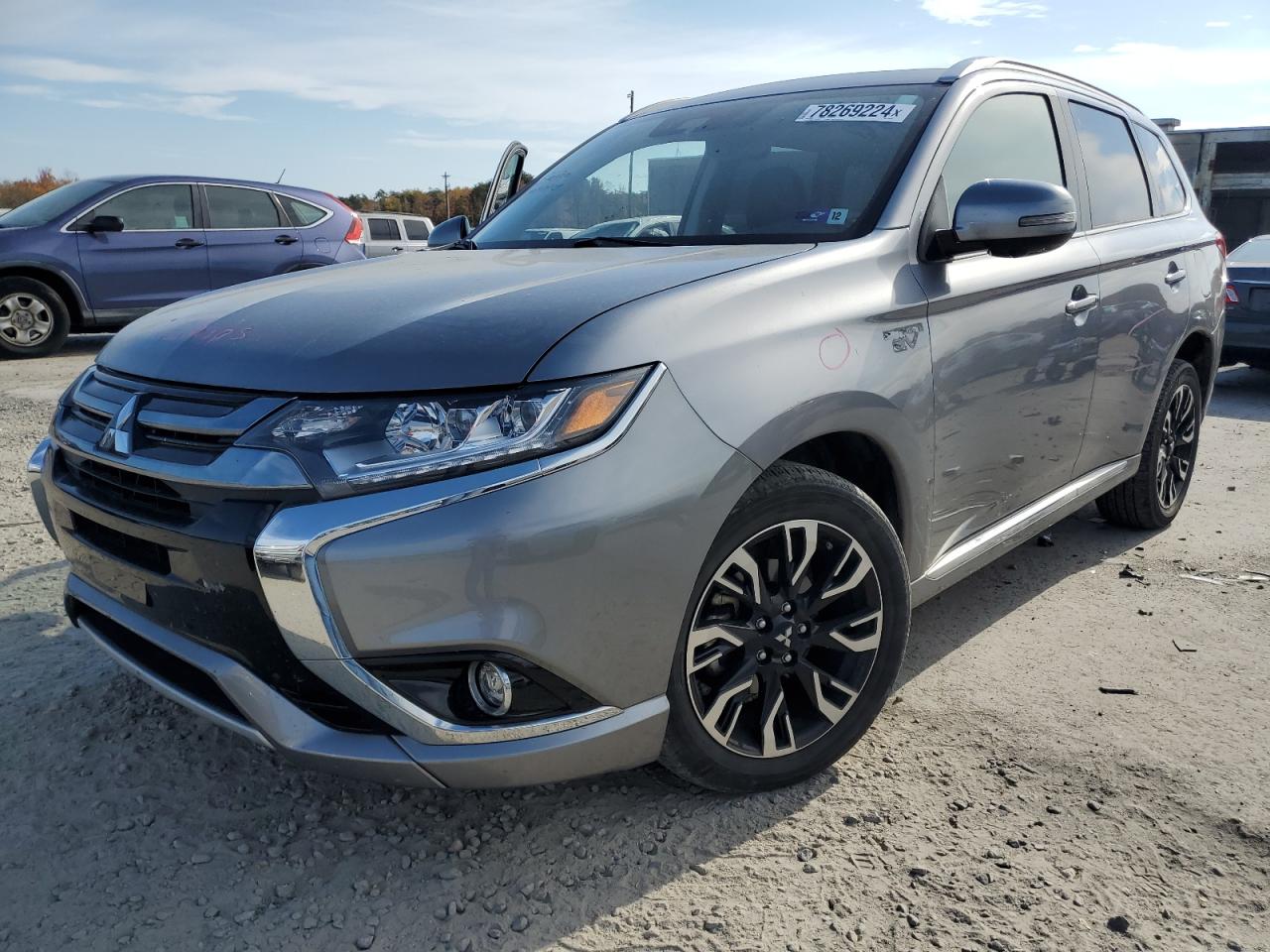 MITSUBISHI OUTLANDER 2018