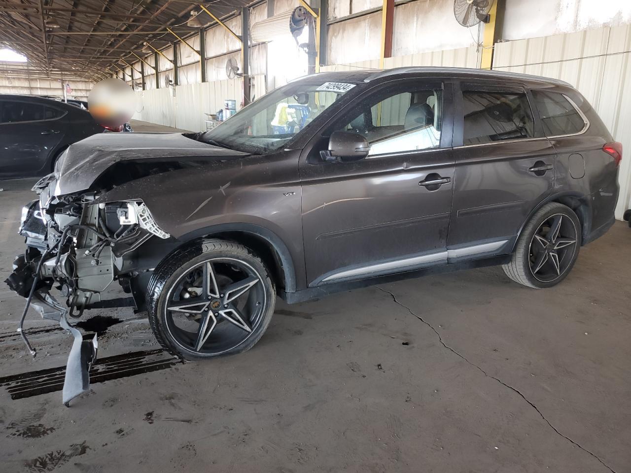 MITSUBISHI OUTLANDER 2017