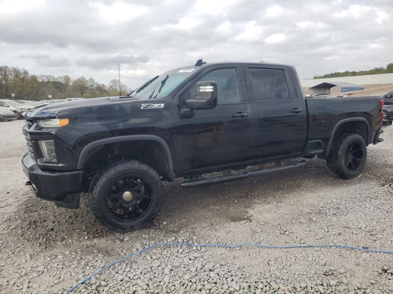 CHEVROLET SILVERADO 2021