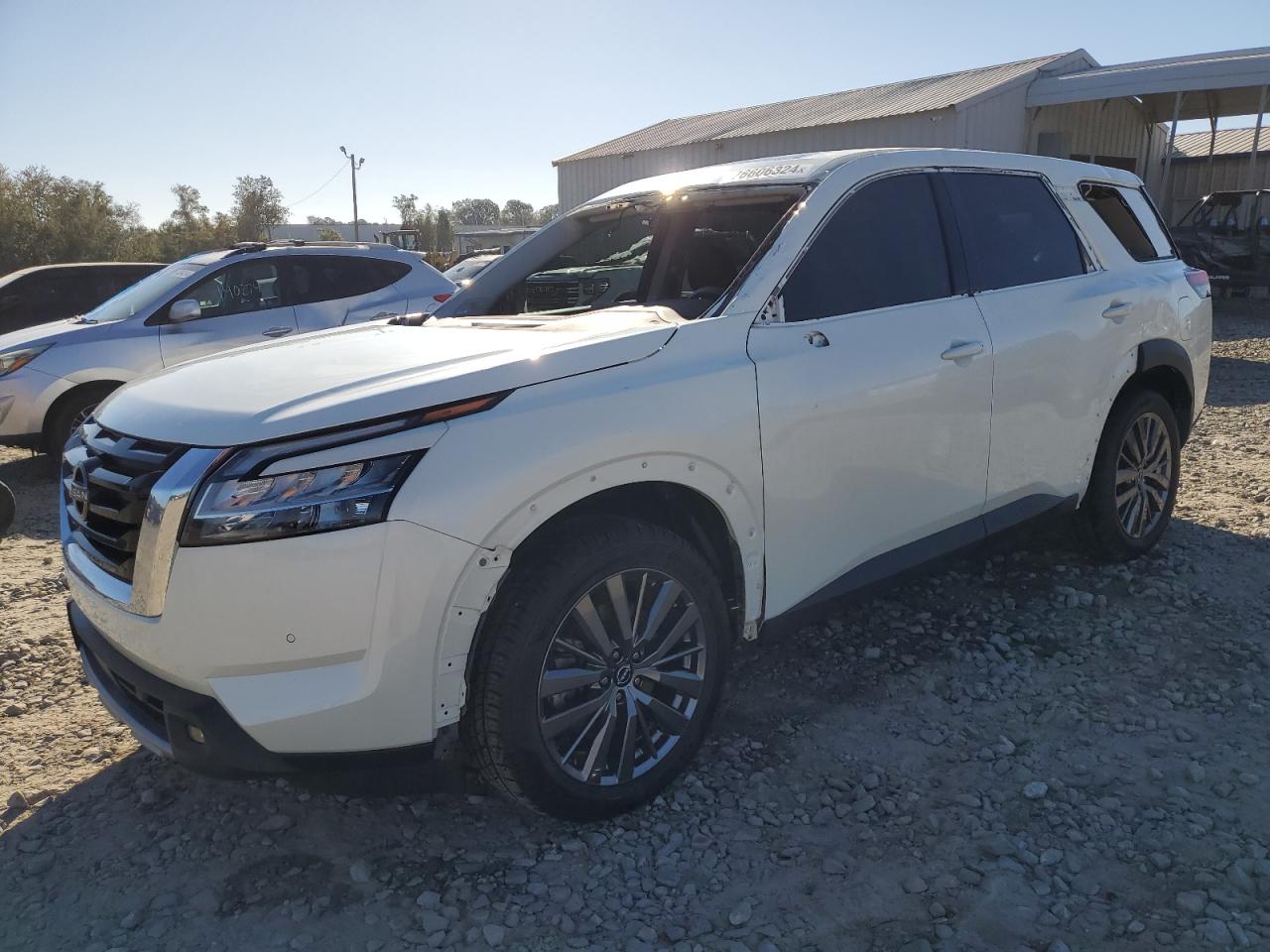 NISSAN PATHFINDER 2022
