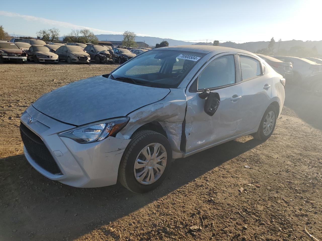TOYOTA YARIS L 2019