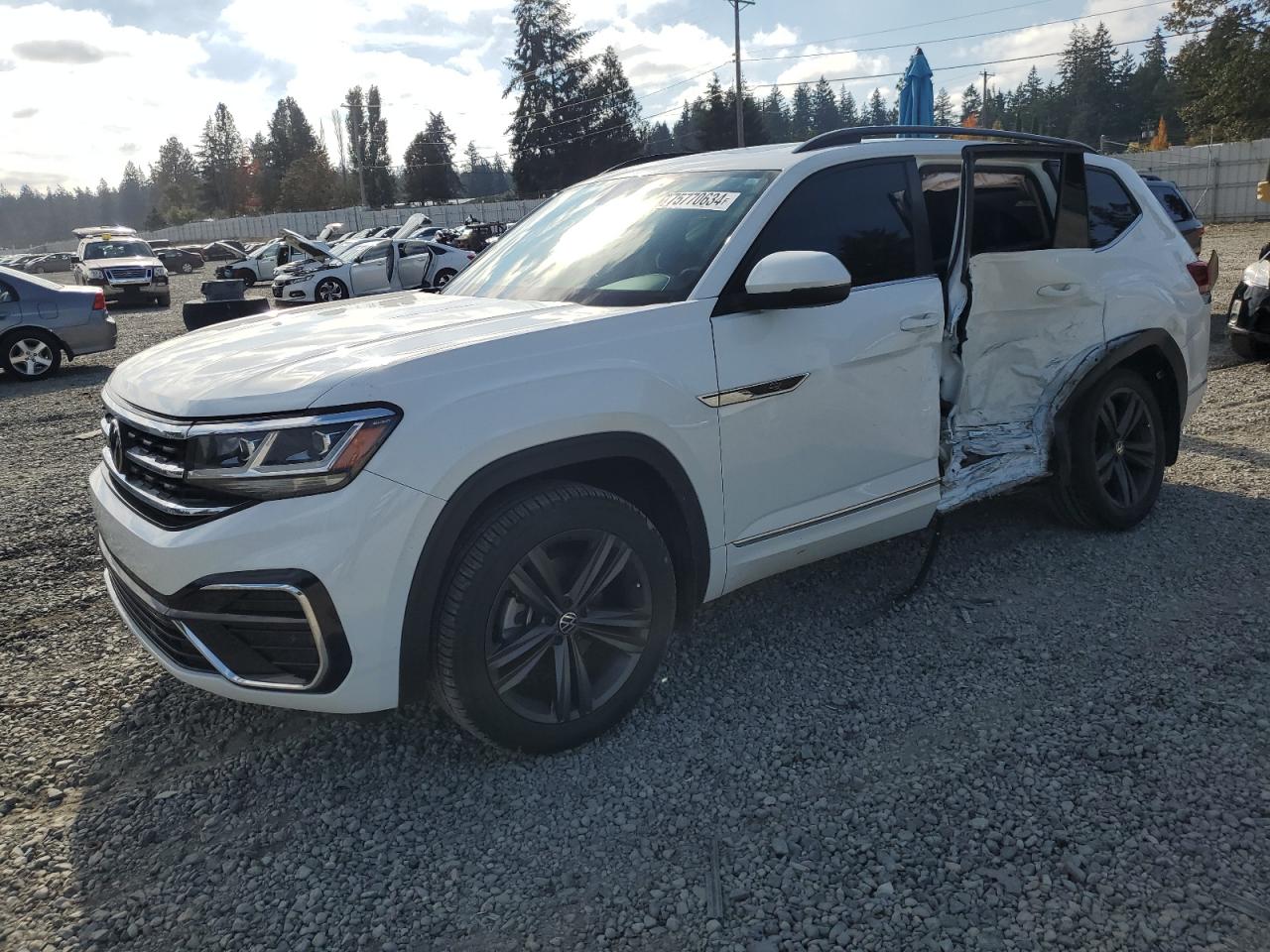 VOLKSWAGEN ATLAS SE 2021