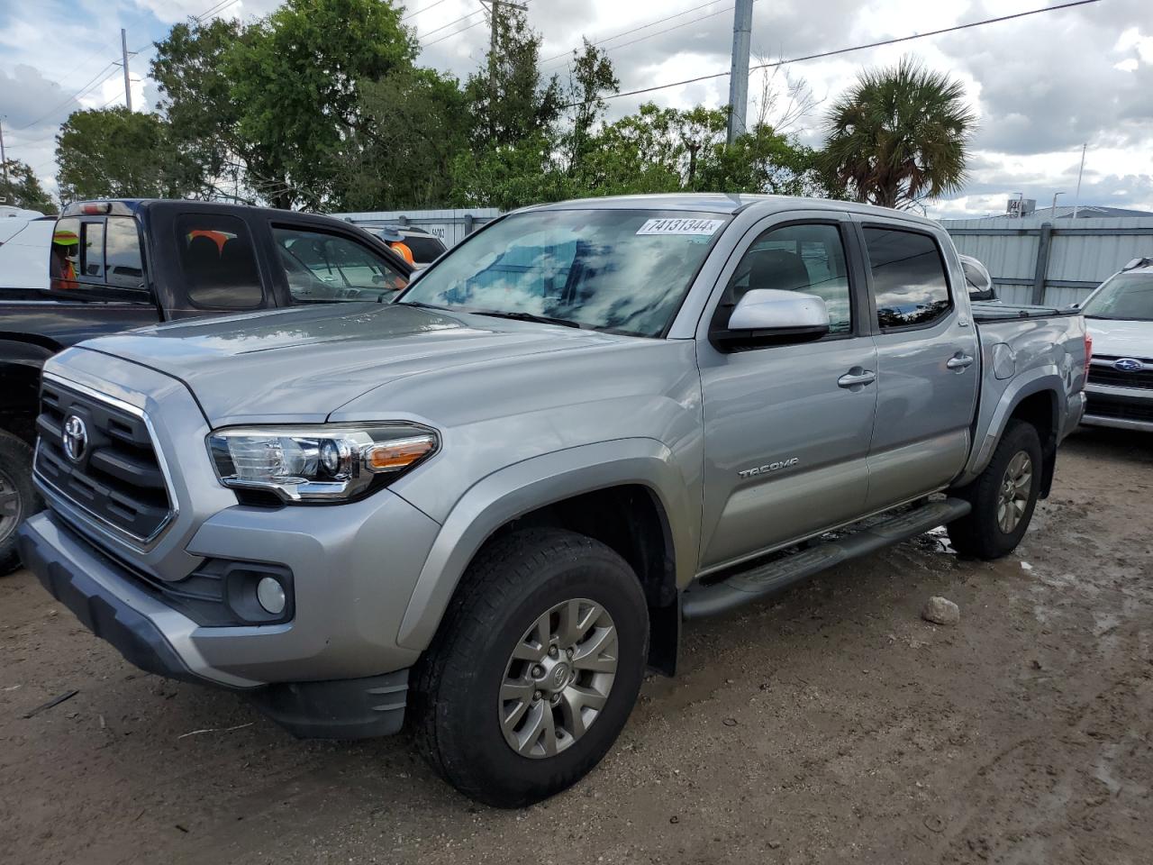 TOYOTA TACOMA DOU 2017