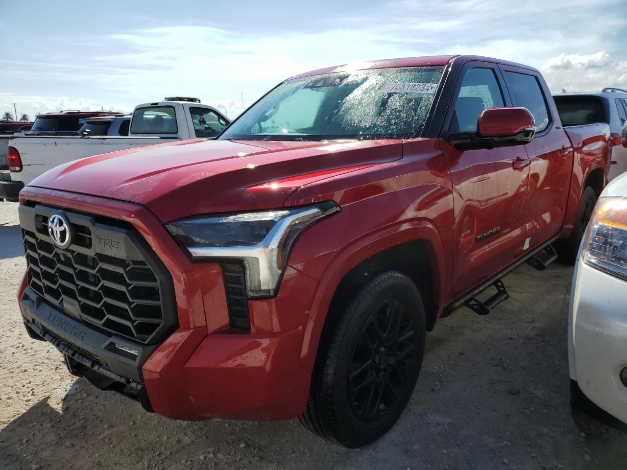 TOYOTA TUNDRA CRE 2023