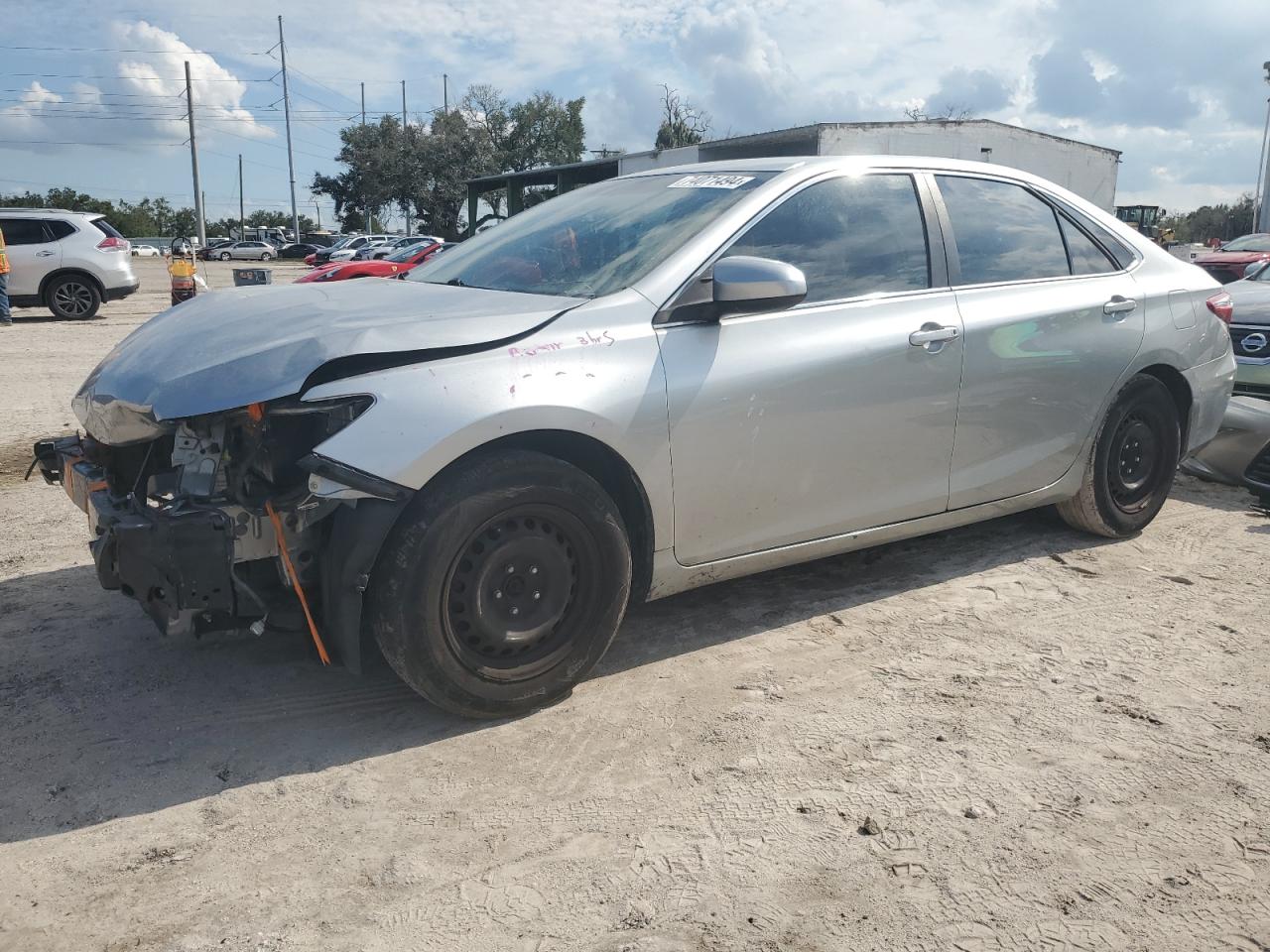 TOYOTA CAMRY LE 2015