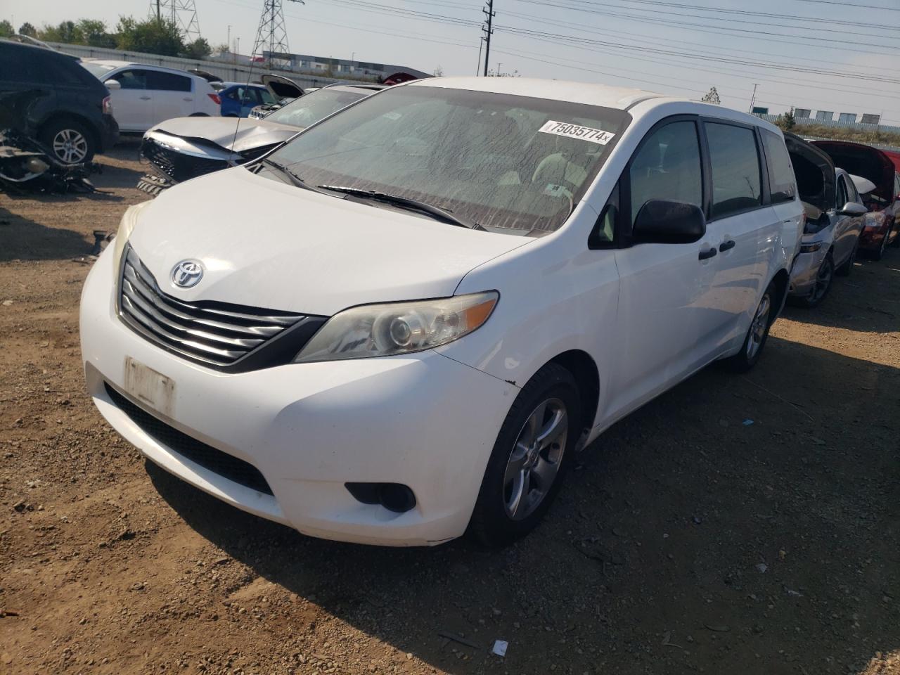 TOYOTA SIENNA 2013
