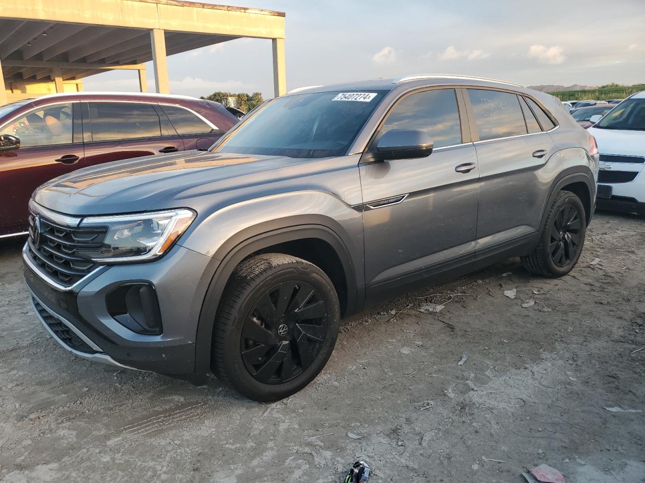 VOLKSWAGEN ATLAS CROS 2024