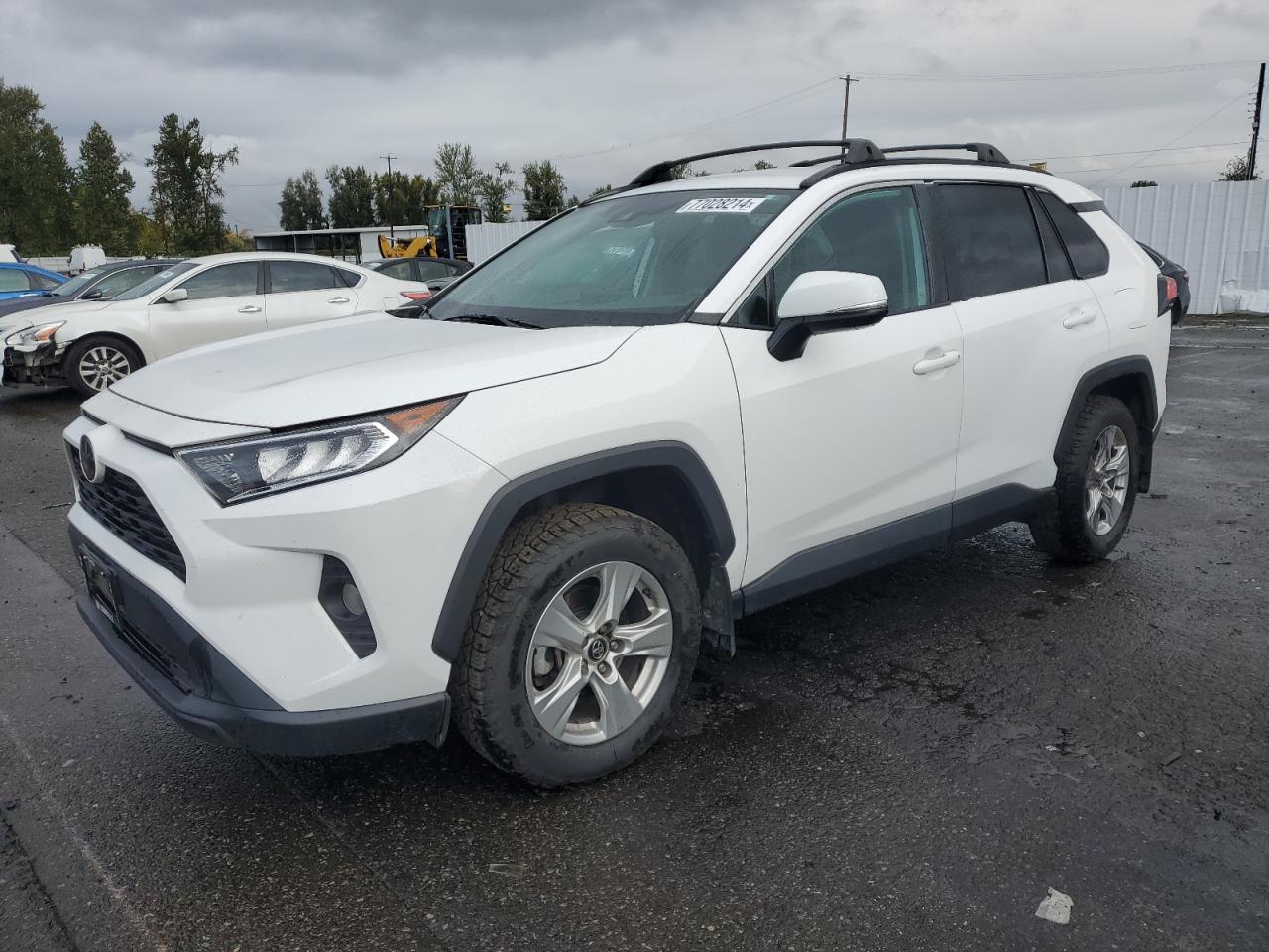 TOYOTA RAV4 XLE 2020