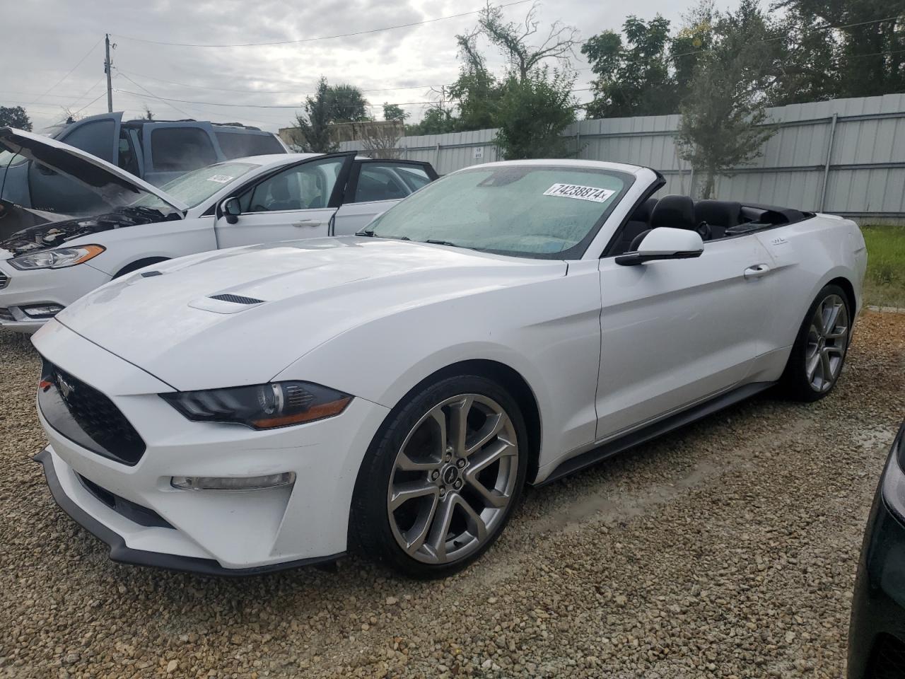 FORD MUSTANG 2020