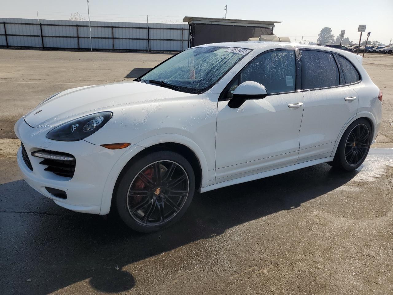 PORSCHE CAYENNE GT 2014