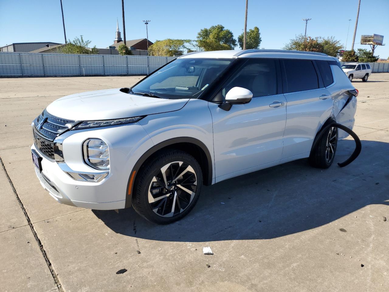 MITSUBISHI OUTLANDER 2022