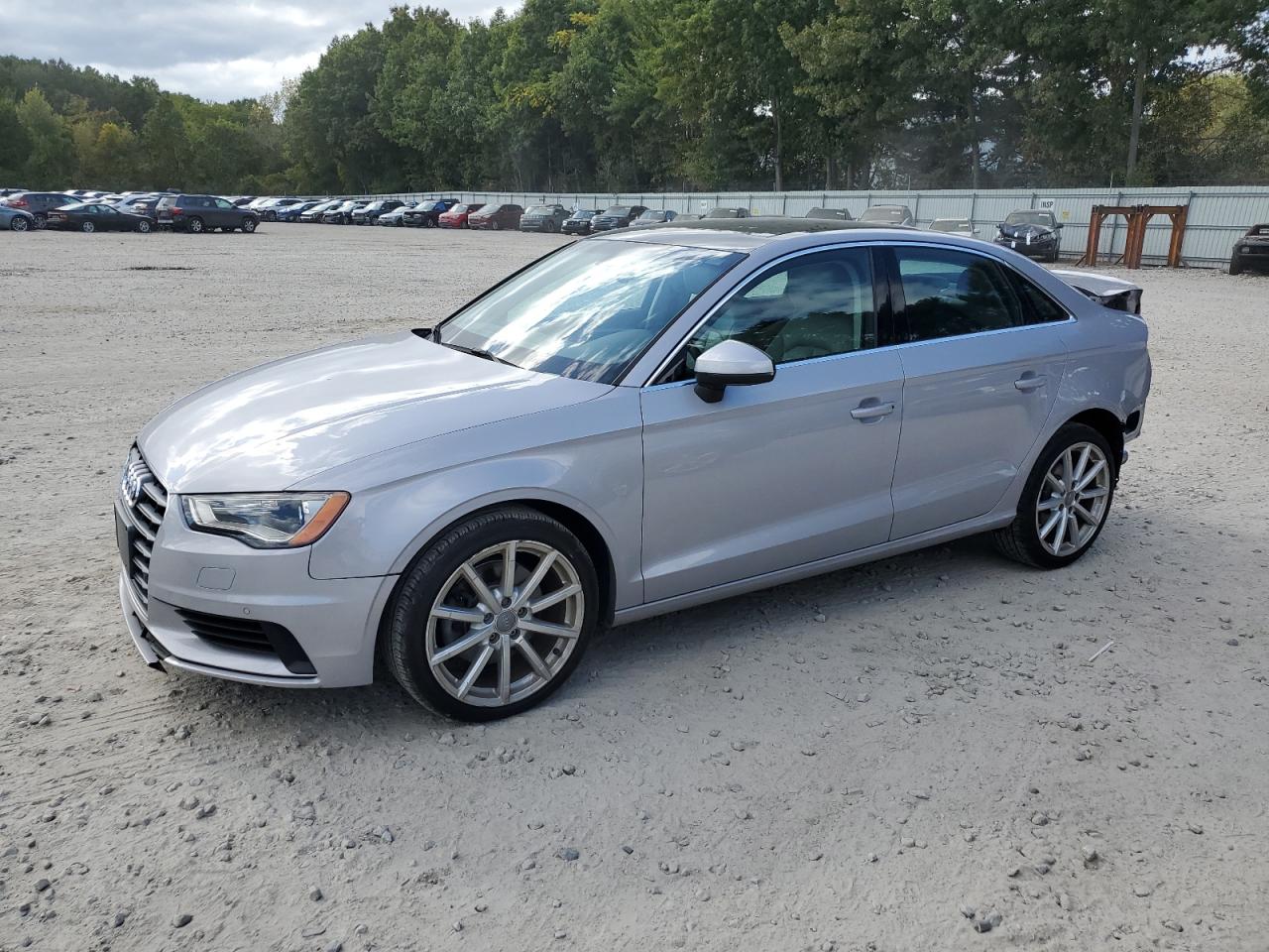 AUDI A3 PREMIUM 2015