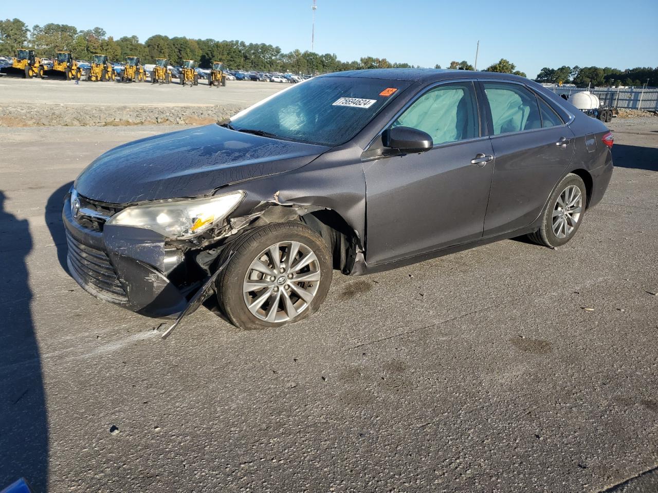 TOYOTA CAMRY LE 2016