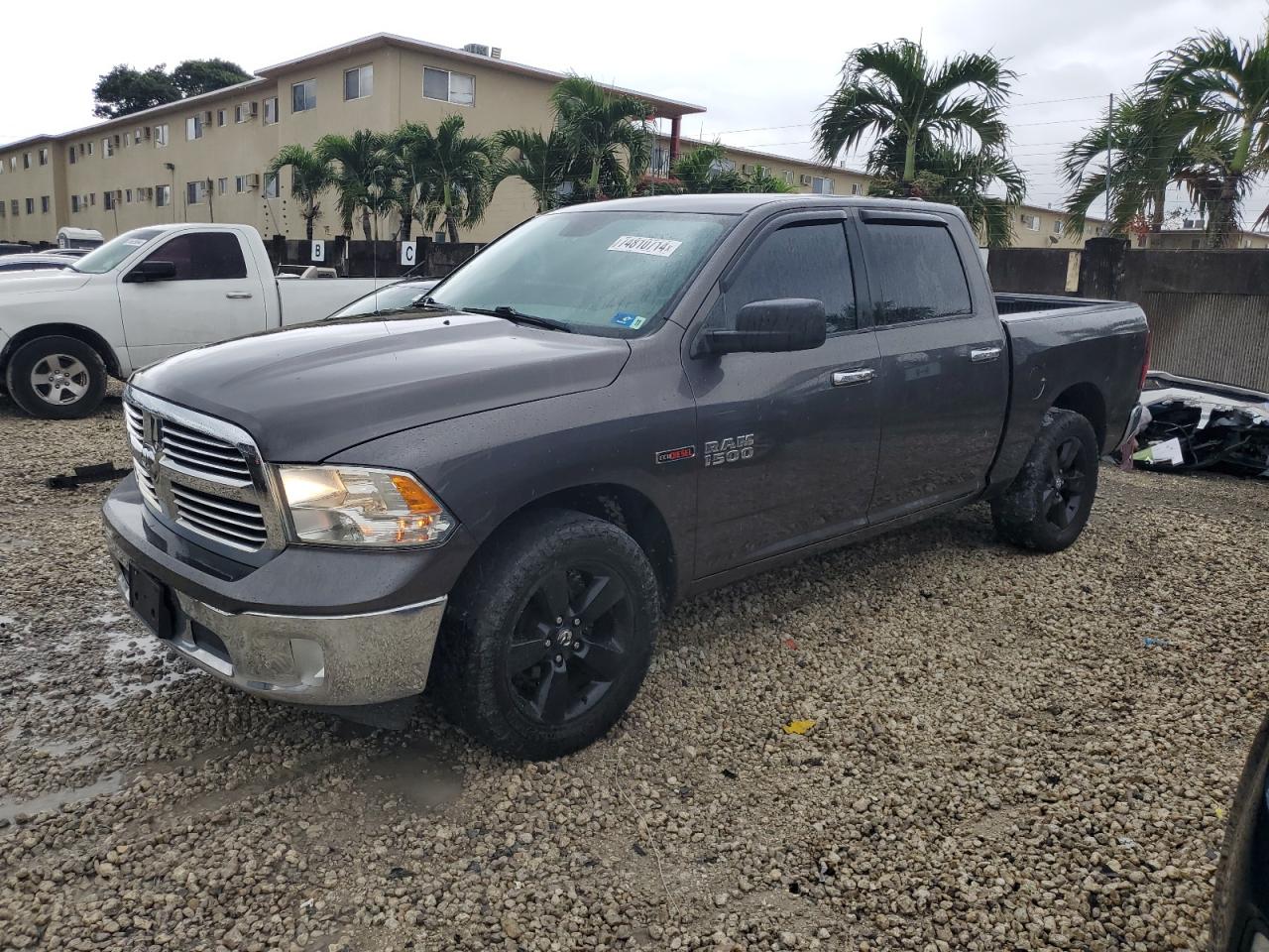 RAM 1500 SLT 2014
