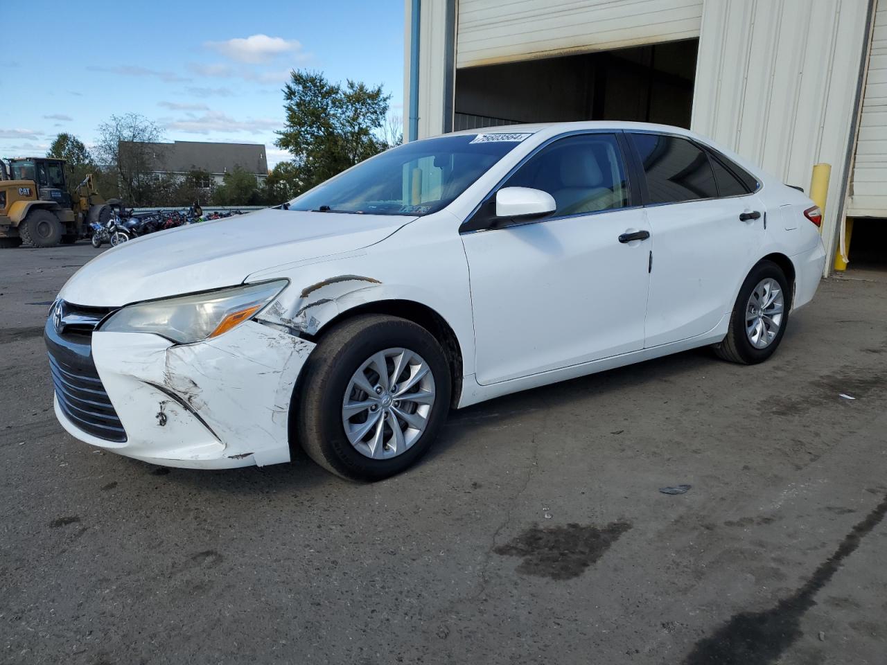 TOYOTA CAMRY LE 2015