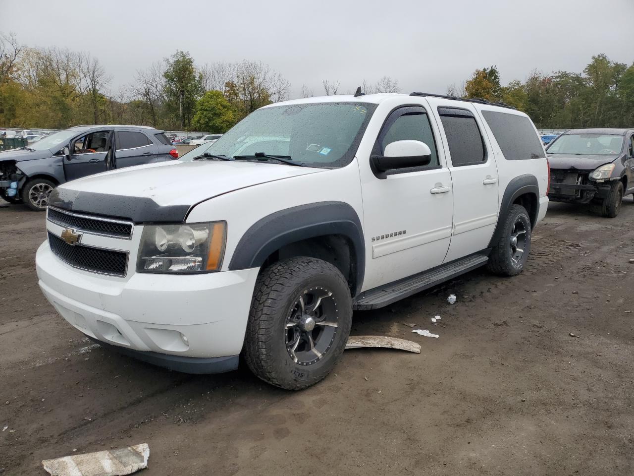 CHEVROLET SUBURBAN K 2011