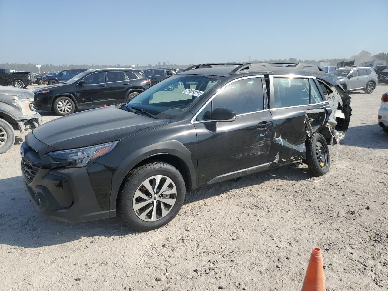 SUBARU OUTBACK 2024