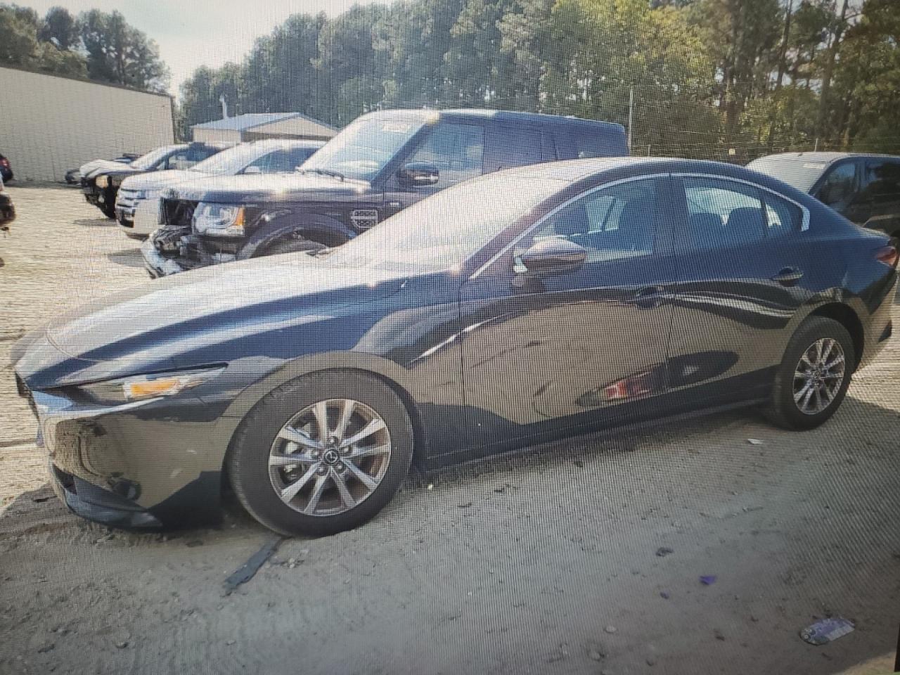MAZDA 3 2022