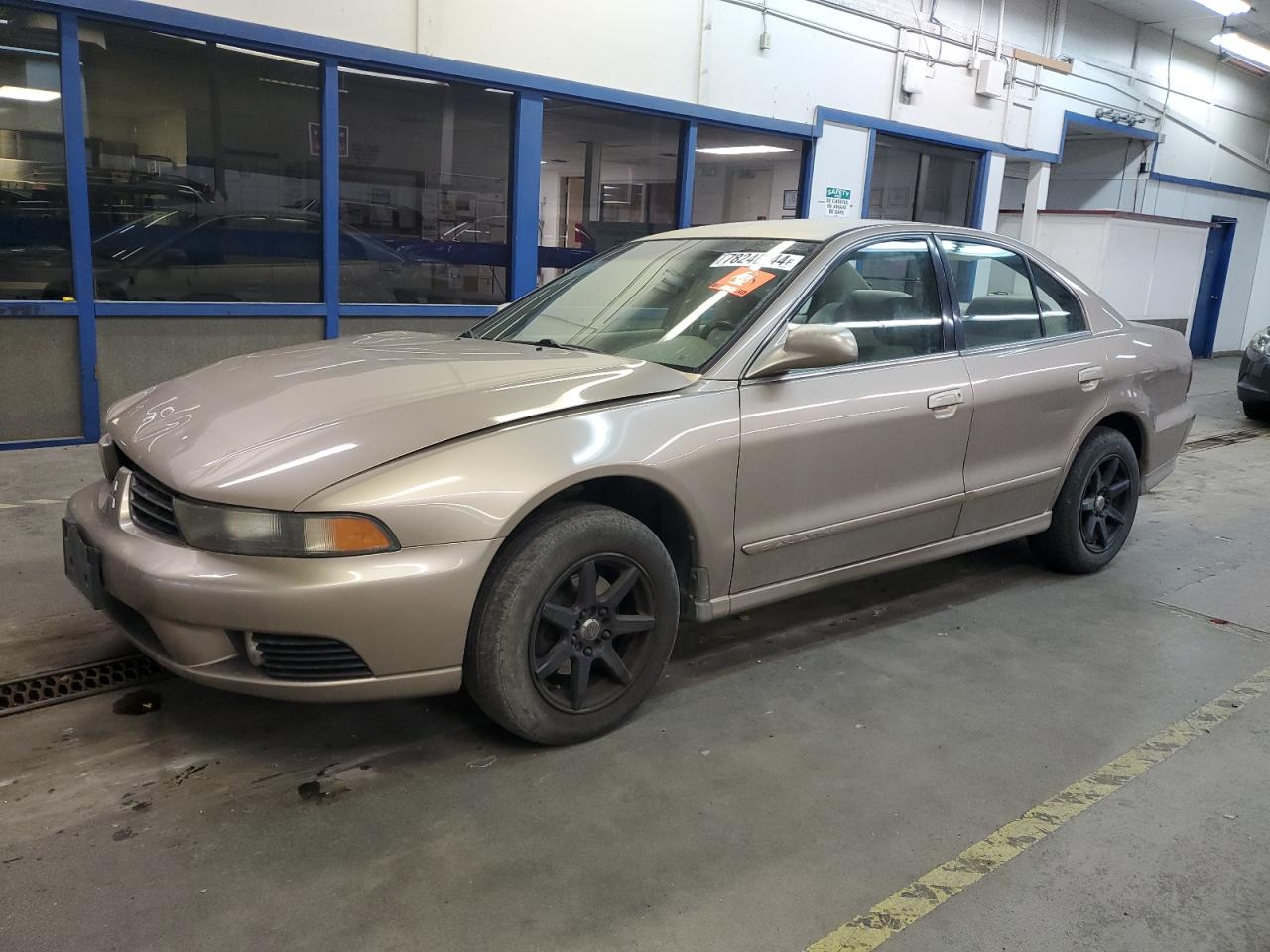 MITSUBISHI GALANT ES 2002