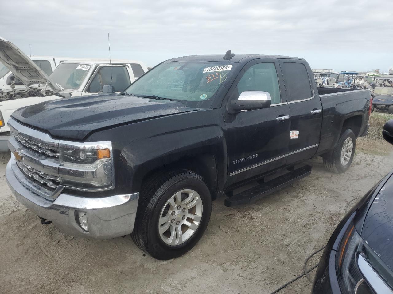 CHEVROLET SILVERADO 2018