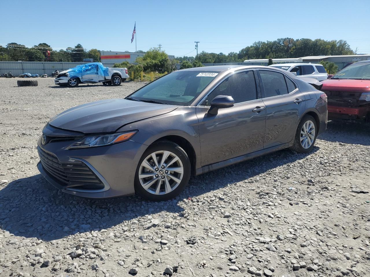 TOYOTA CAMRY LE 2022