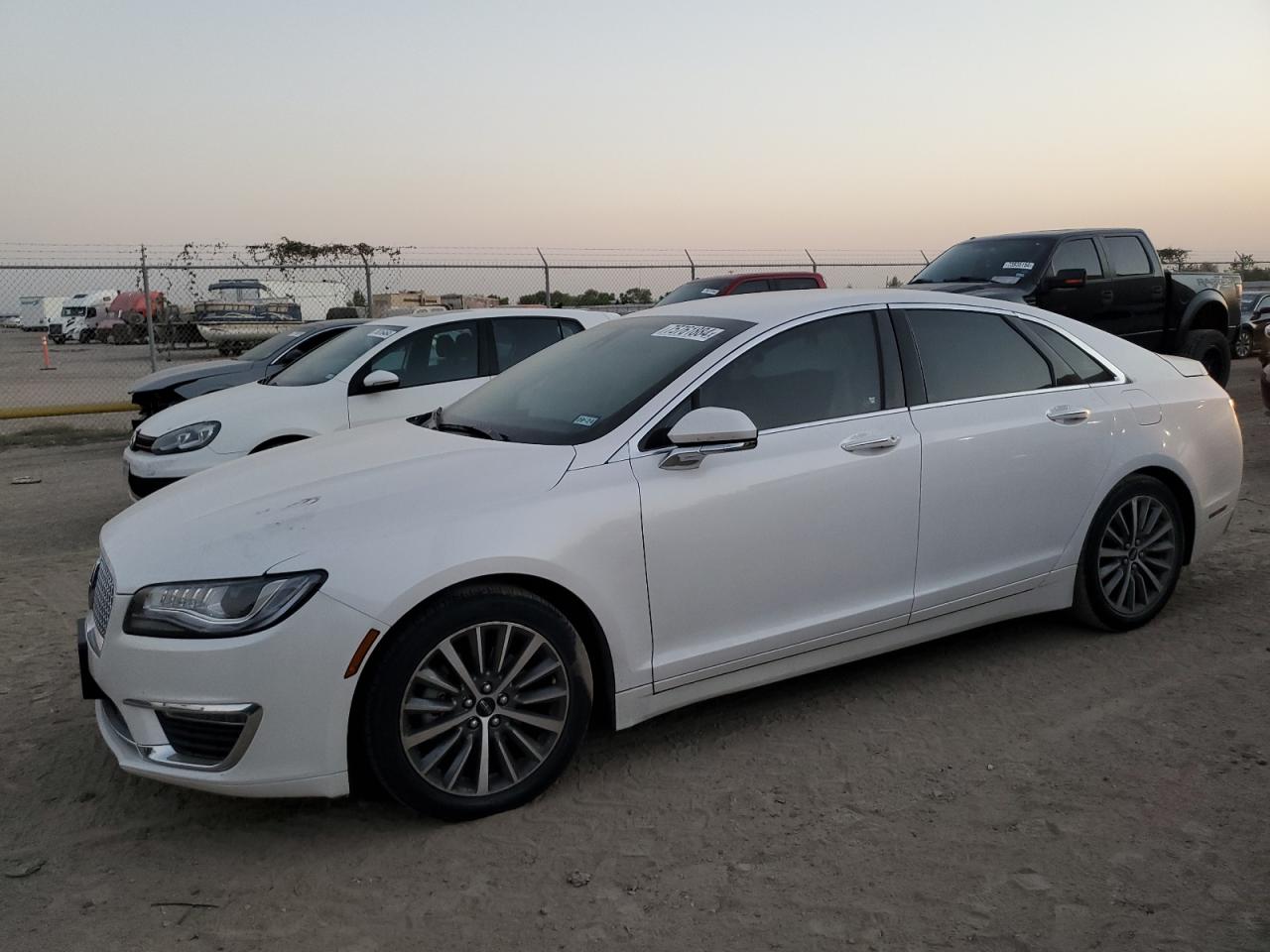 LINCOLN MKZ 2020