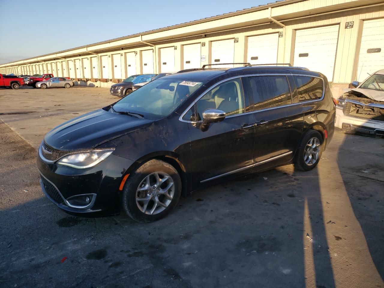 CHRYSLER PACIFICA L 2018