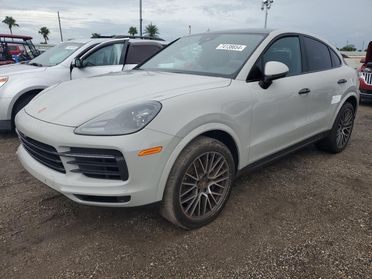 PORSCHE CAYENNE CO 2022