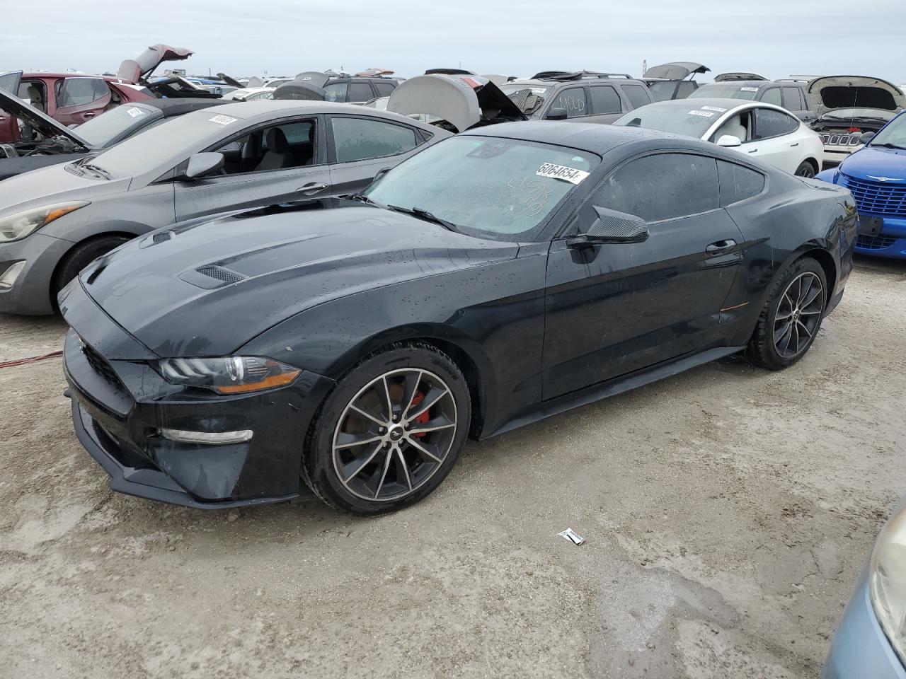 FORD MUSTANG 2021