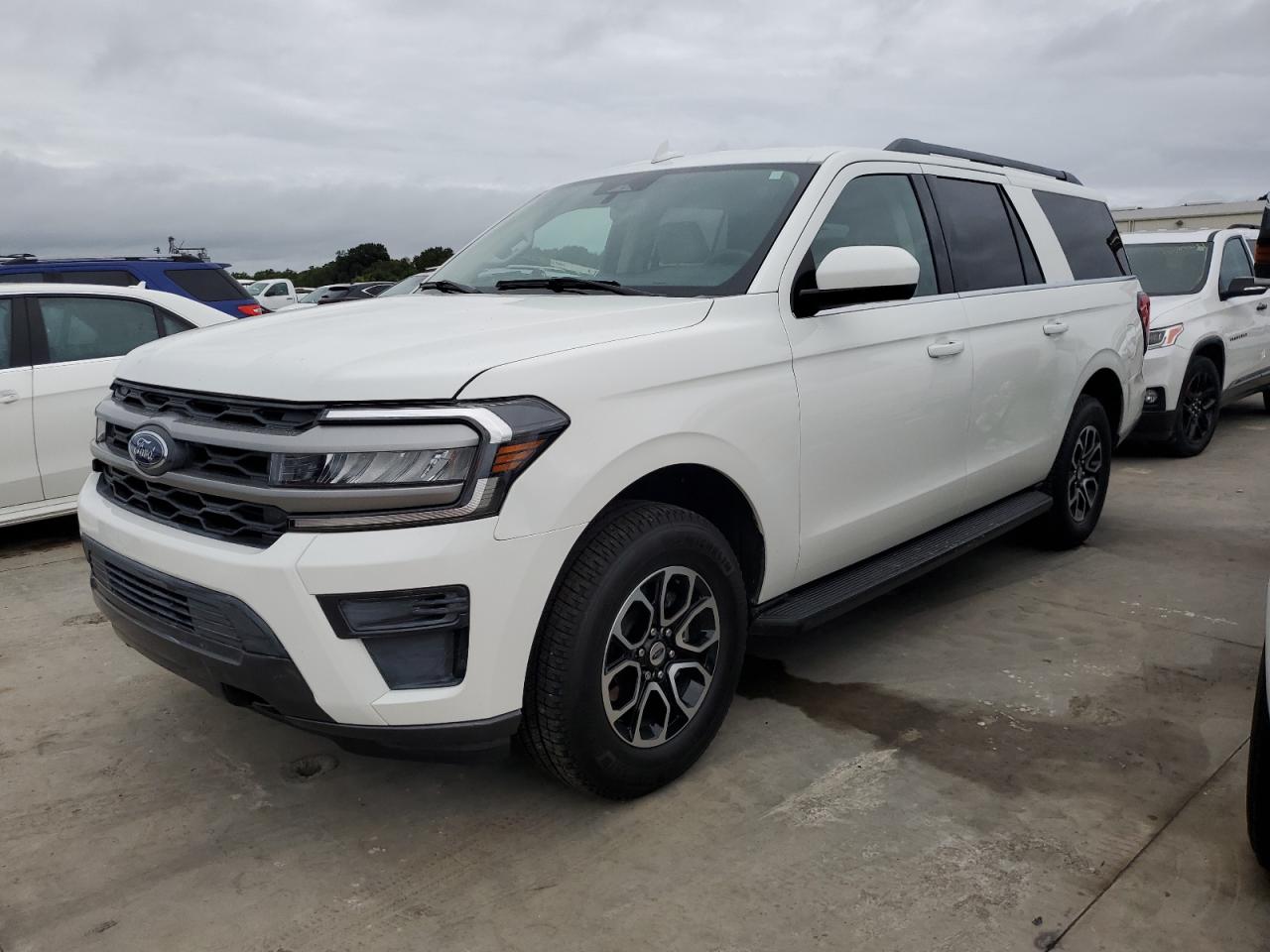FORD EXPEDITION 2024