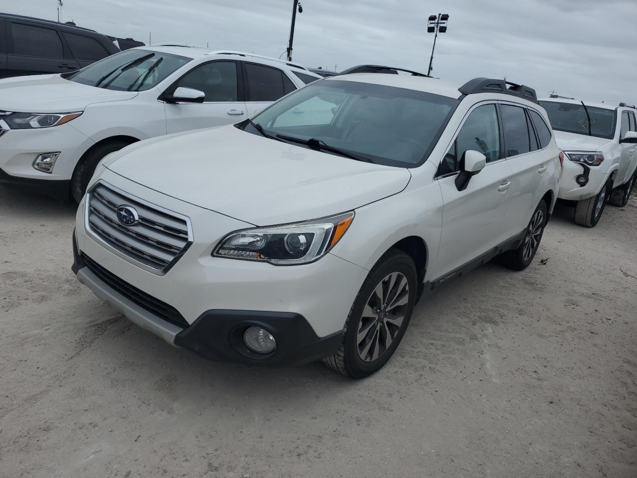 SUBARU OUTBACK 2. 2015