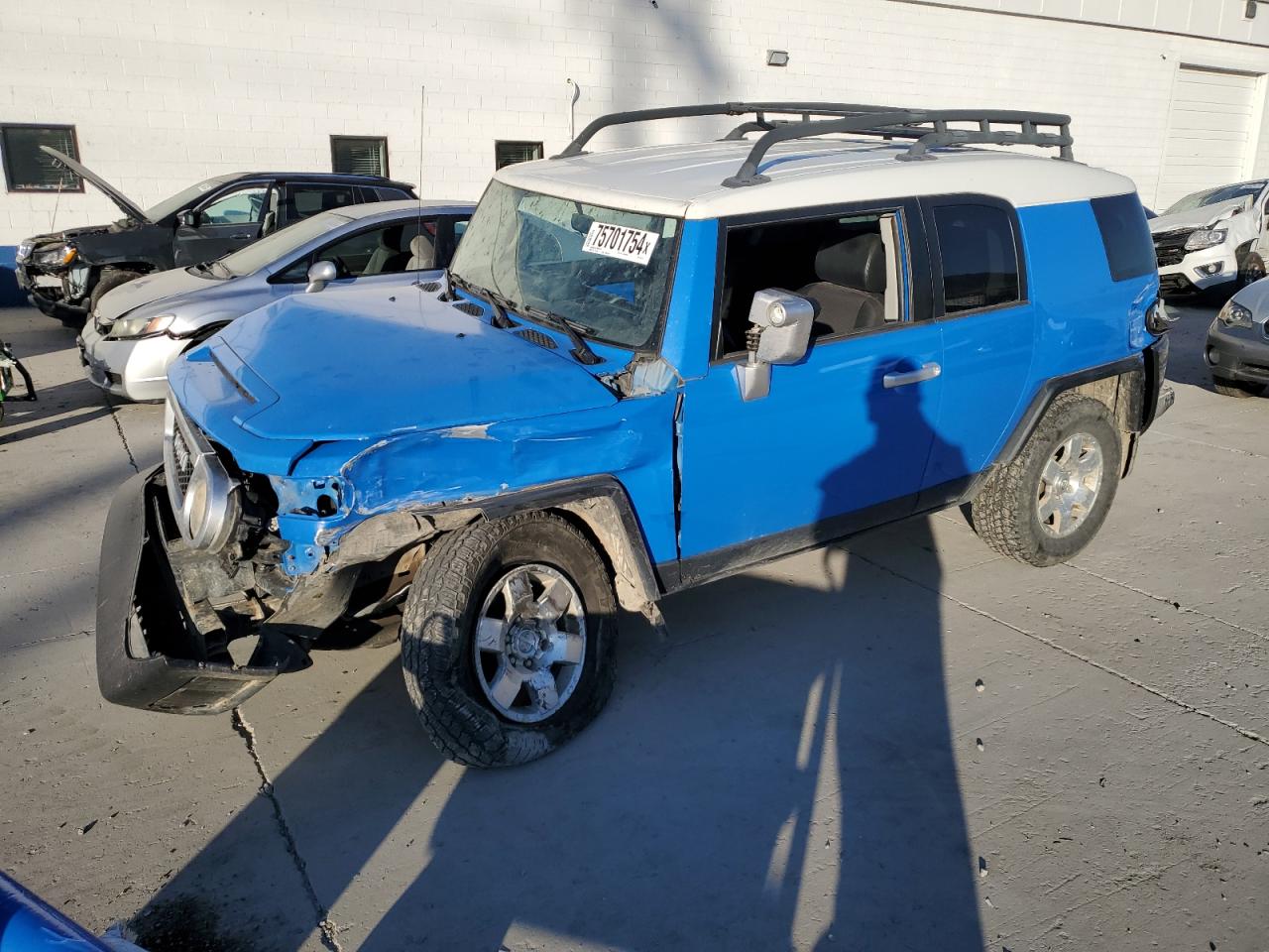 TOYOTA FJ CRUISER 2007