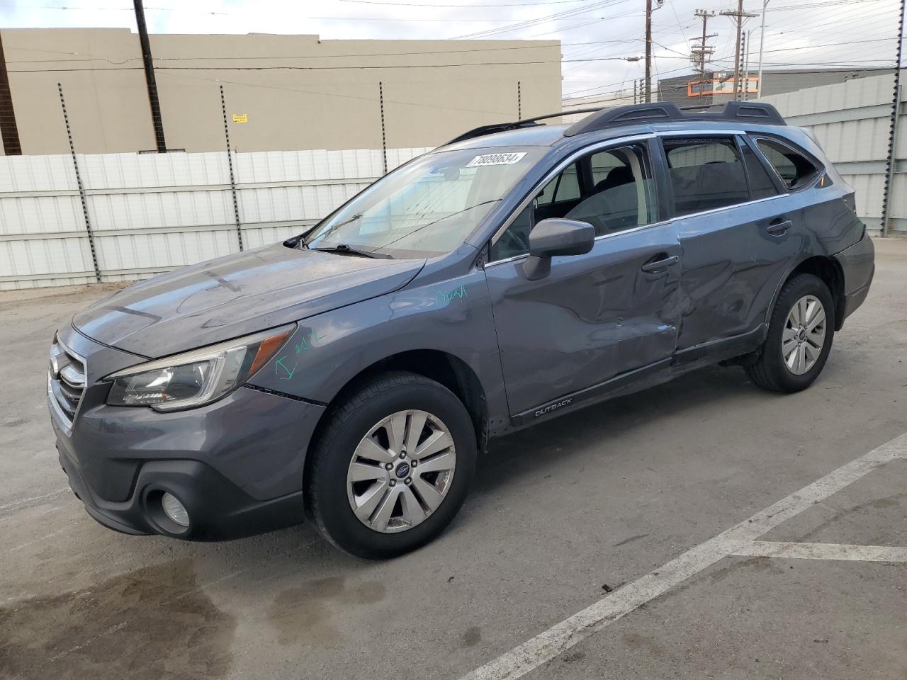SUBARU OUTBACK 2. 2018