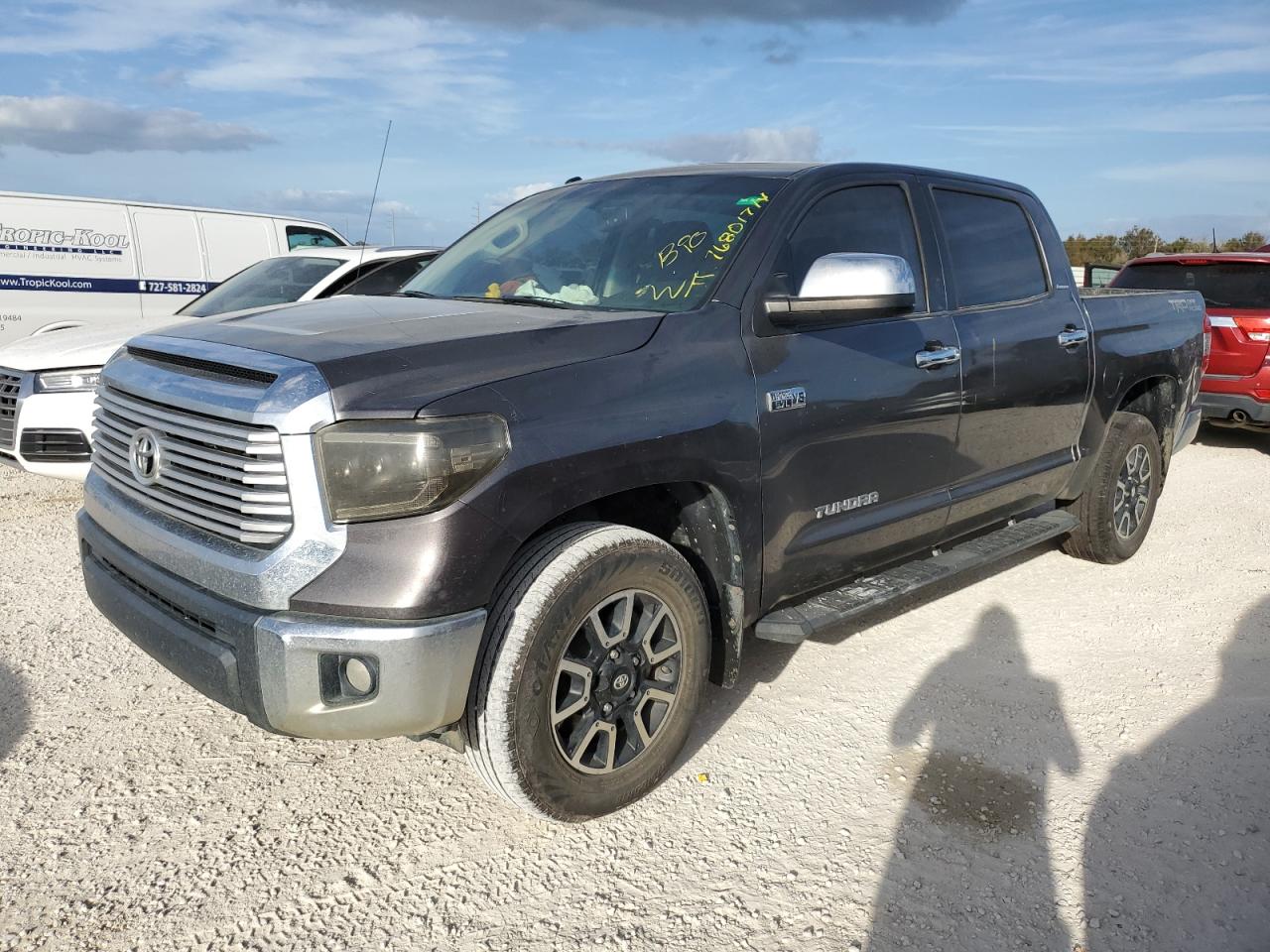TOYOTA TUNDRA CRE 2017