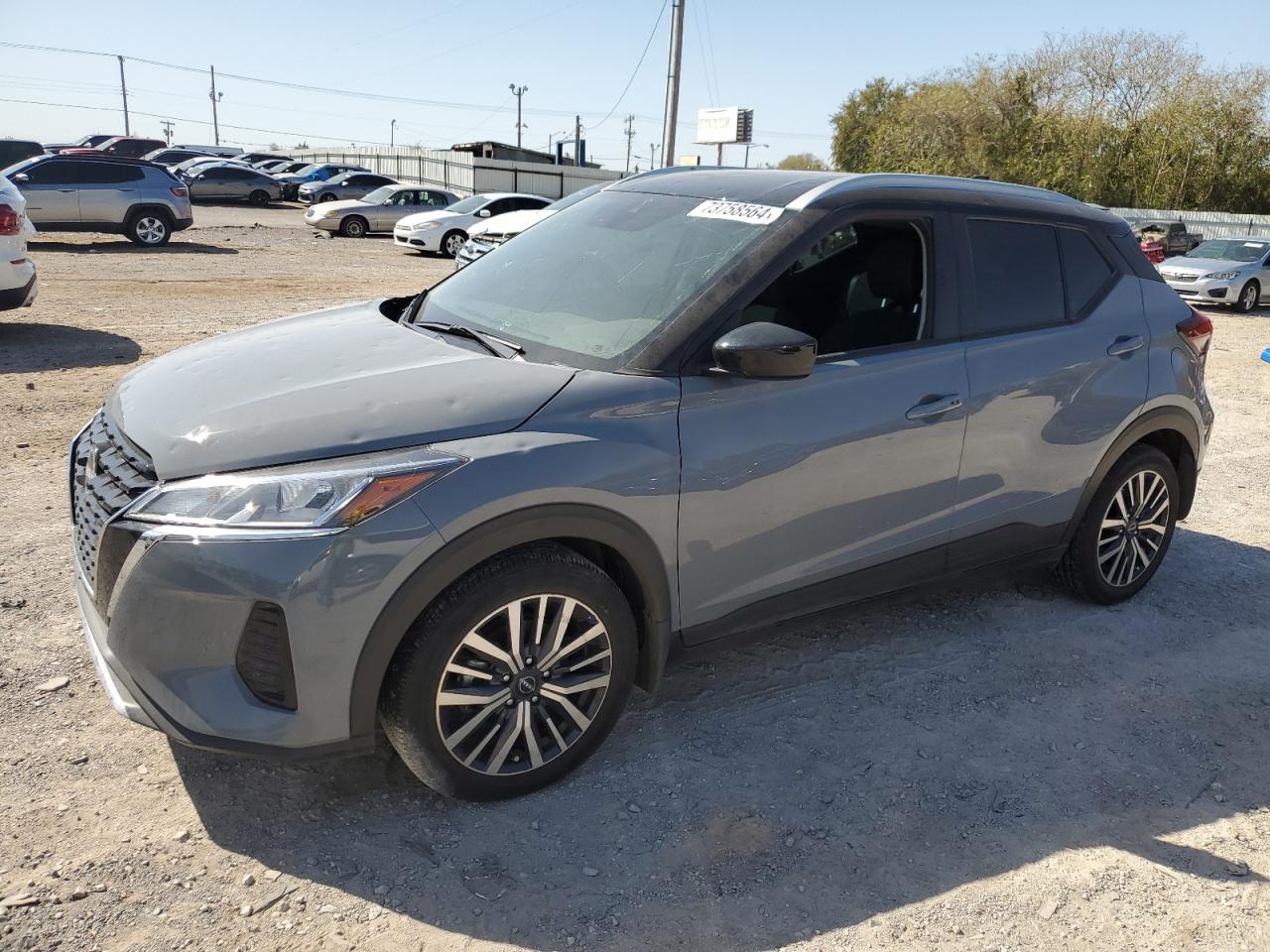 NISSAN KICKS SV 2023