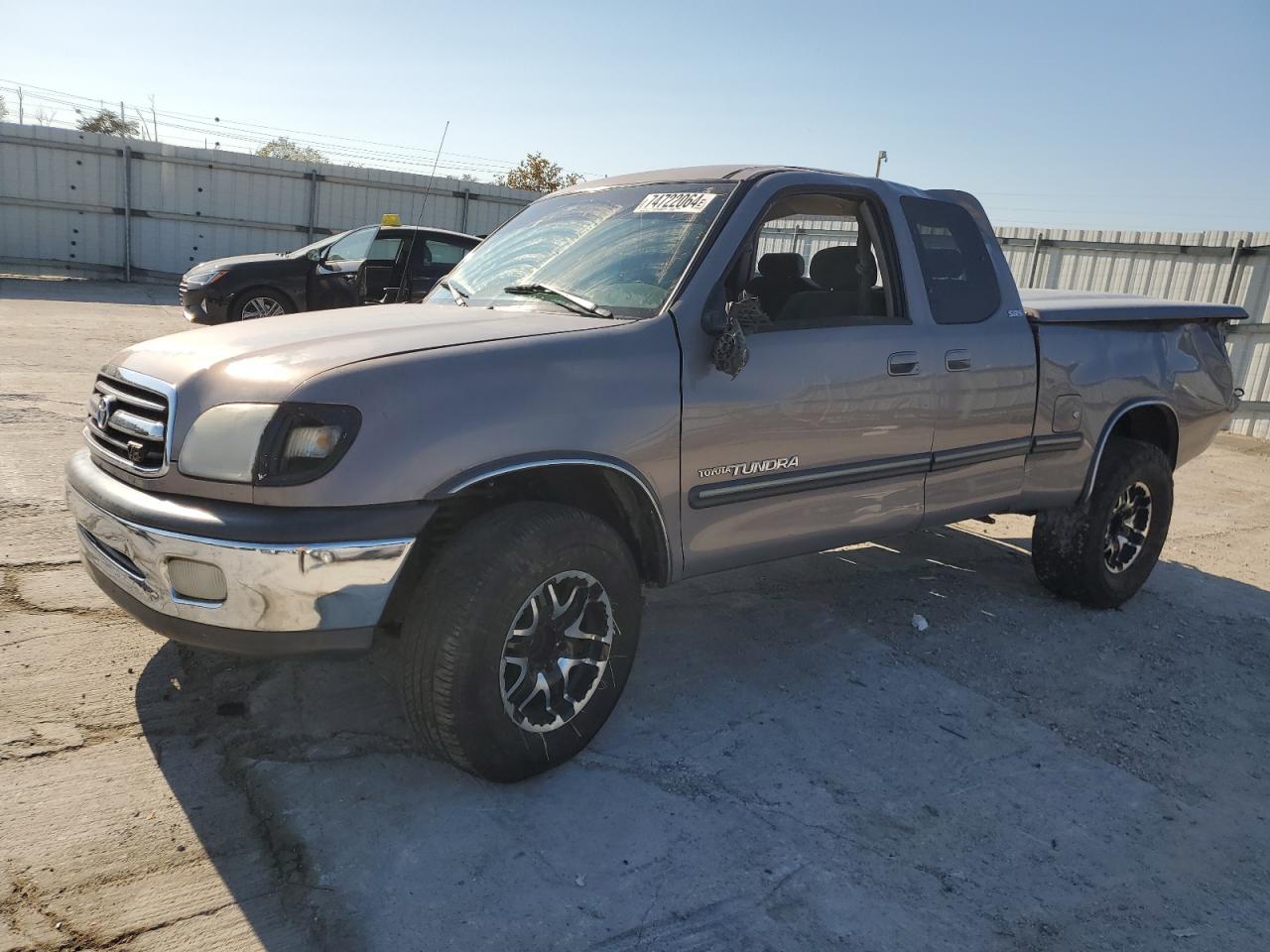 TOYOTA TUNDRA ACC 2000