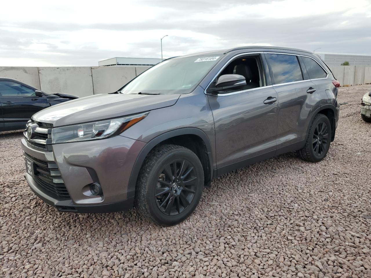 TOYOTA HIGHLANDER 2019