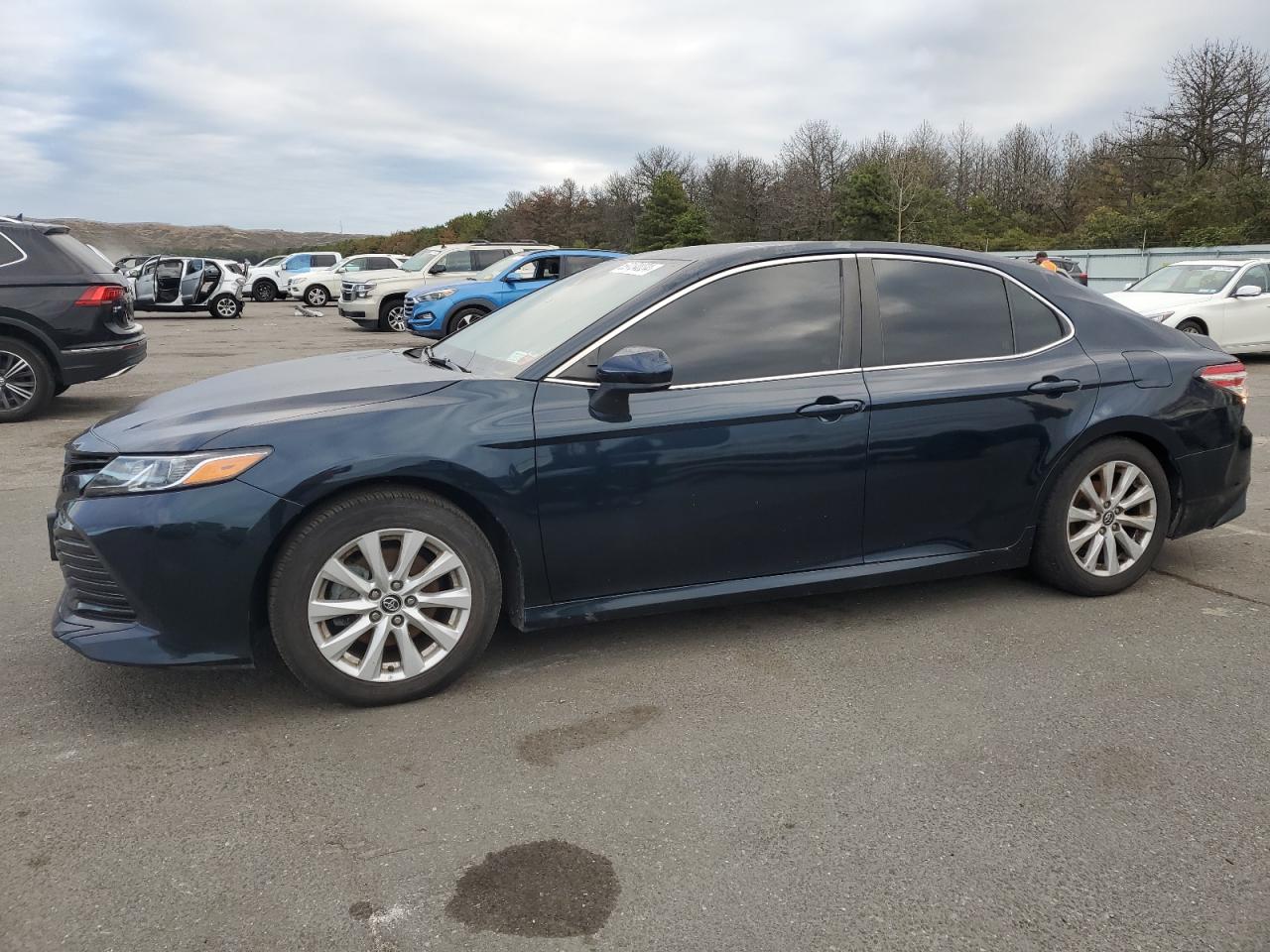 TOYOTA CAMRY LE 2020