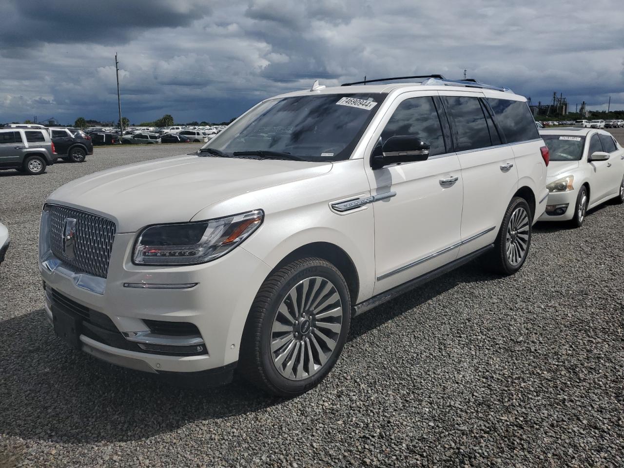 LINCOLN NAVIGATOR 2019