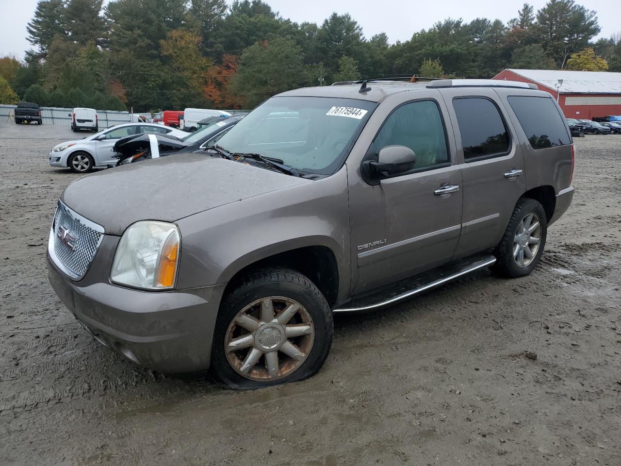GMC YUKON DENA 2012
