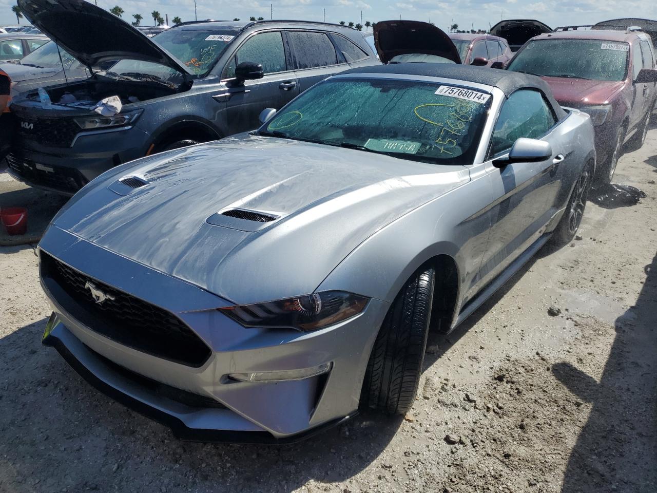 FORD MUSTANG 2020