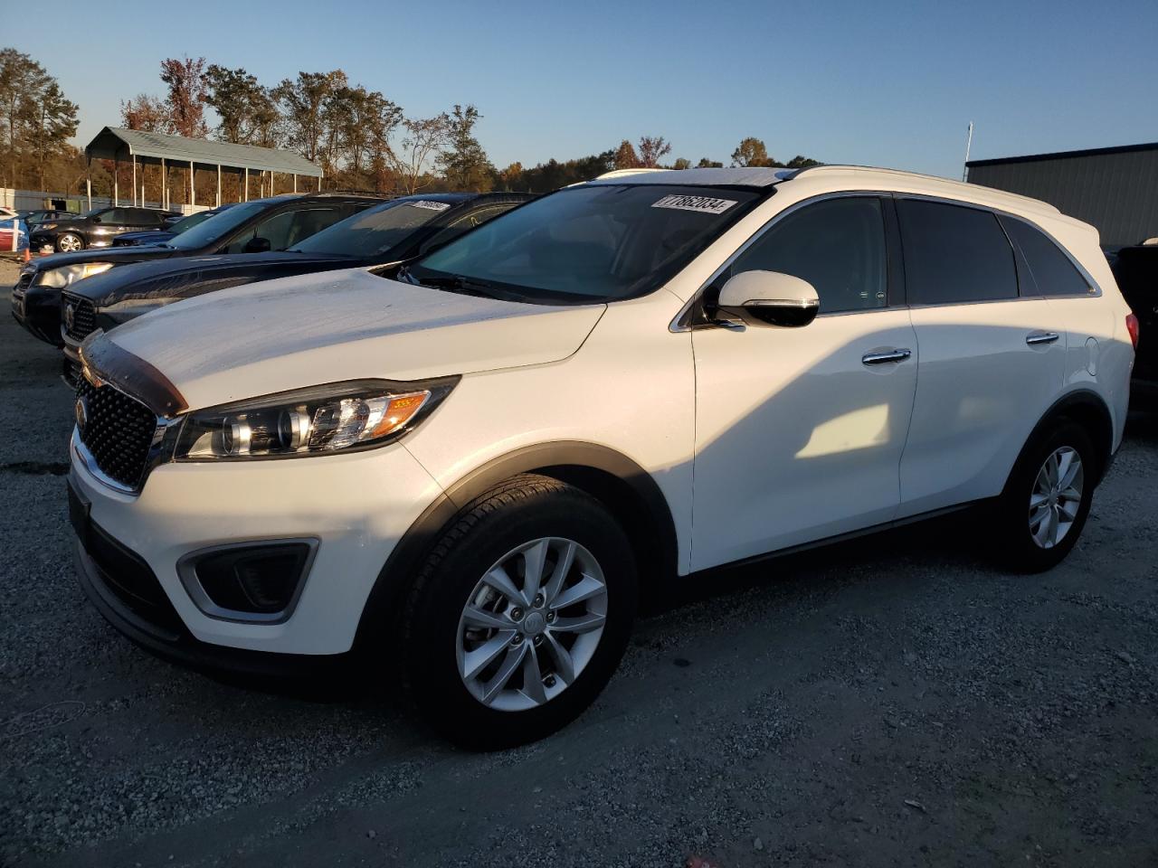 KIA SORENTO LX 2017