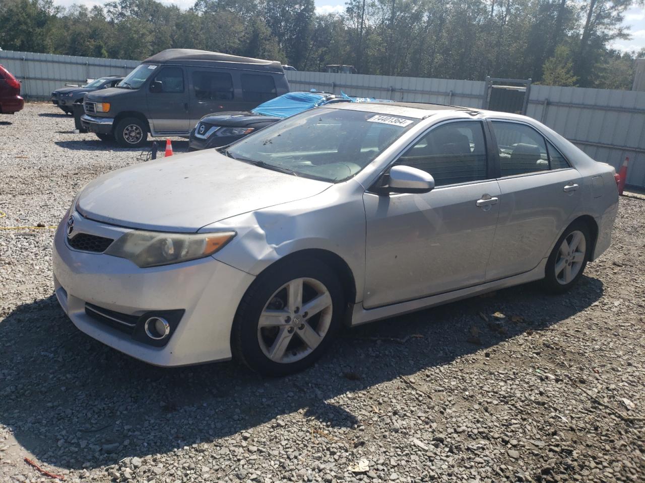 TOYOTA CAMRY BASE 2012