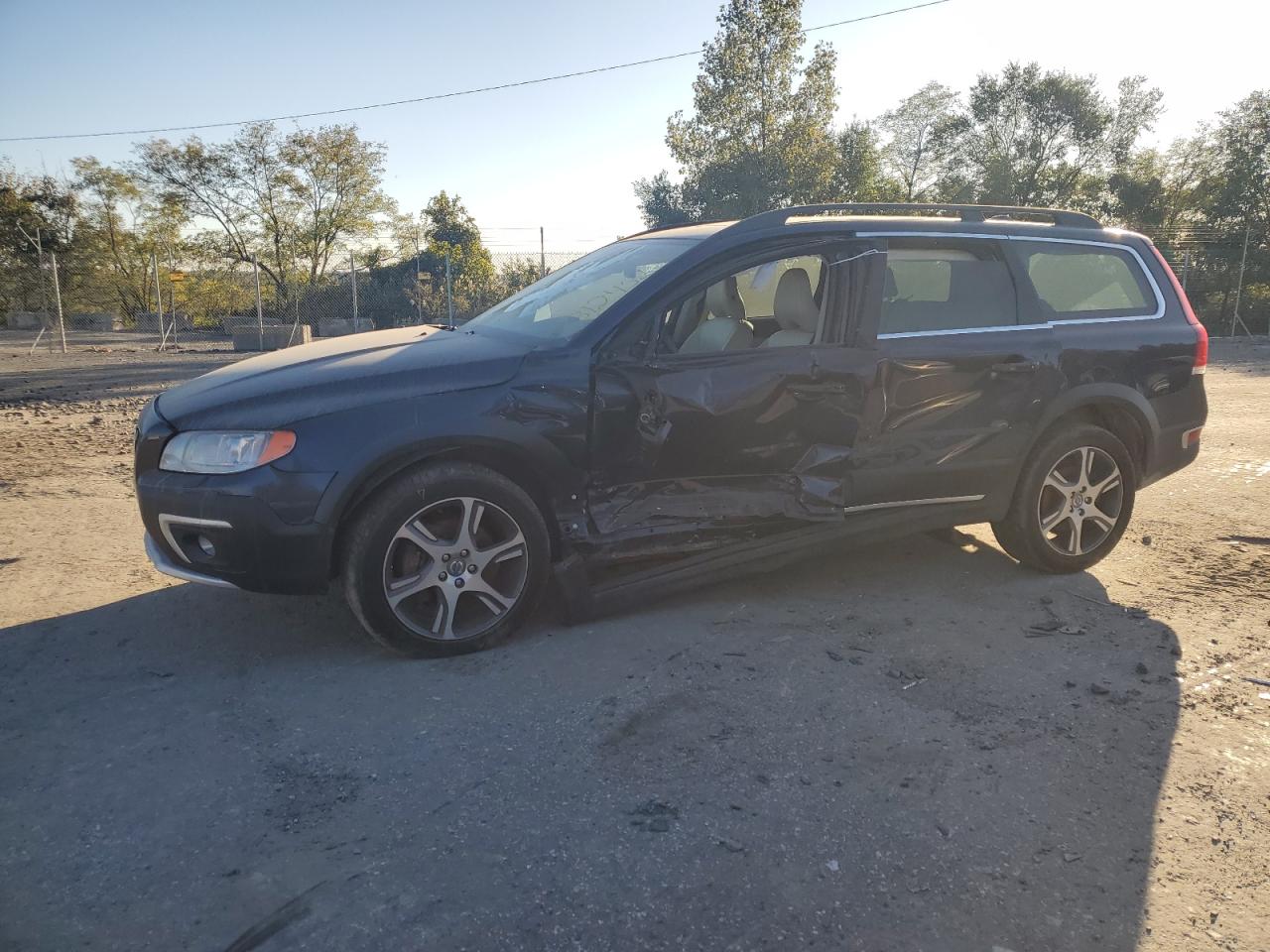 VOLVO XC70 T6 2014