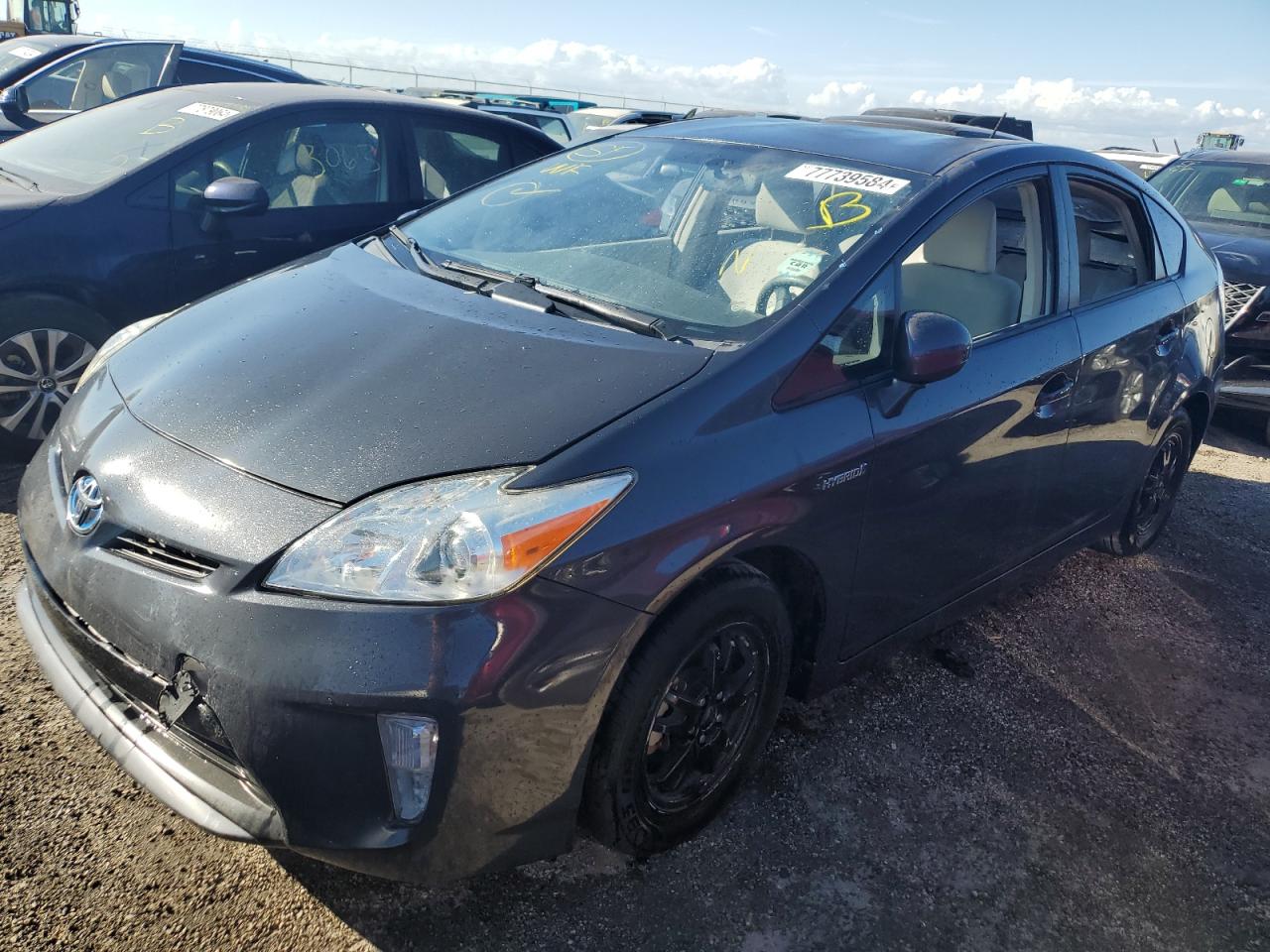 TOYOTA PRIUS 2012