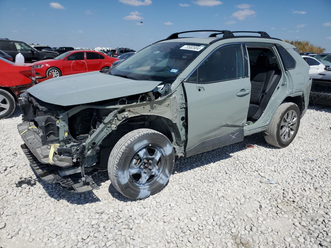 TOYOTA RAV4 XLE P 2023